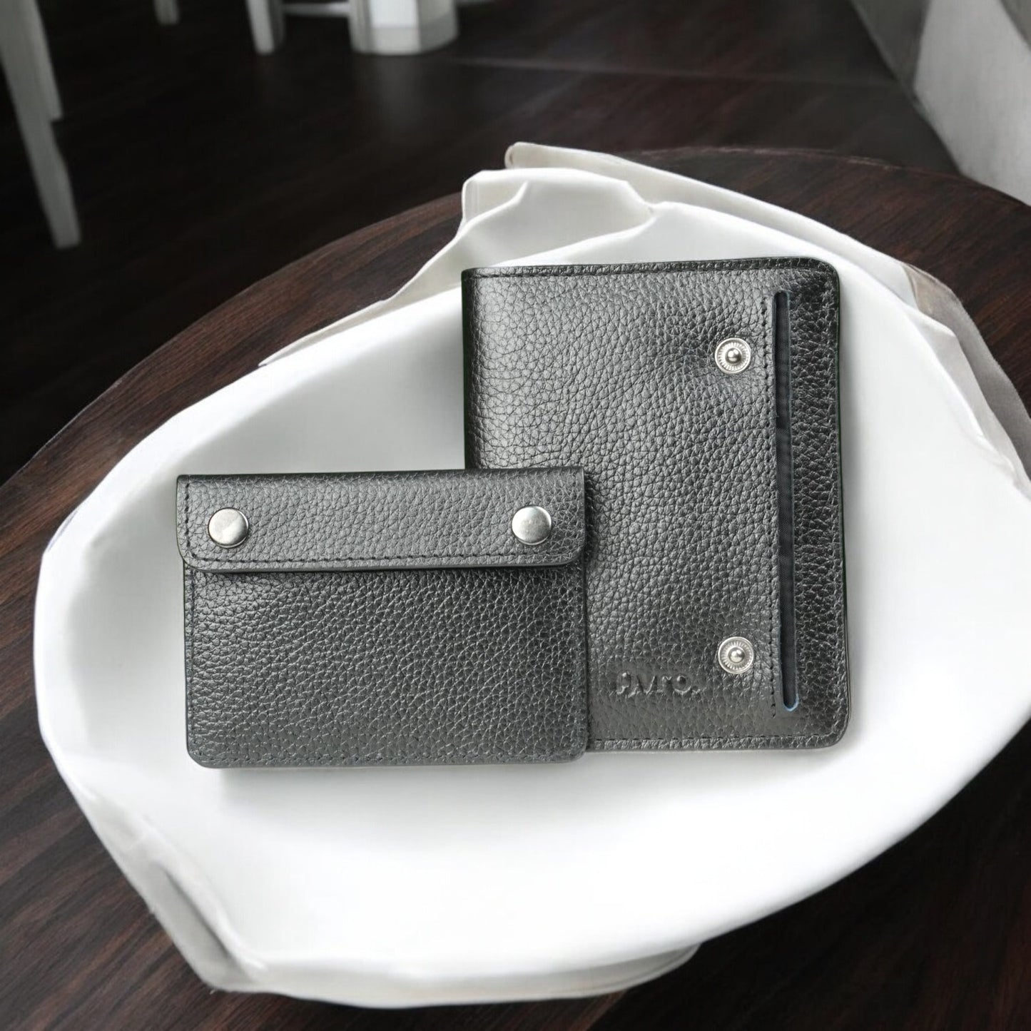 Leather card holder and wallet