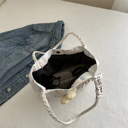 Elegant Flower Charm Shoulder Tote Bag – Stylish Women’s Handbag